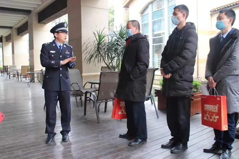 72b6a0f2f1e187acdde953d1211a2f4.jpg 72b6a0f2f1e187acdde953d1211a2f4.jpg